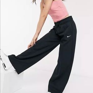 Nike Flared Sweats